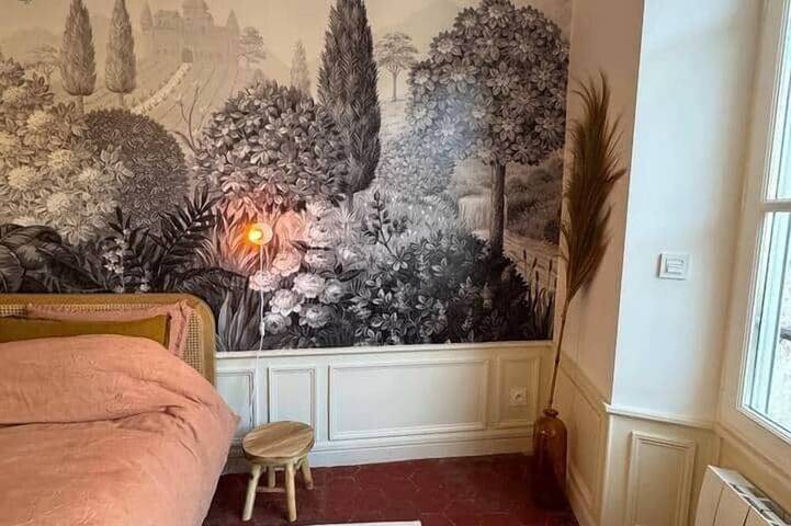 Appartement entier, Odilon - Elegante suite pour 2 à Provins centre in Provins, Seine-et-Marne