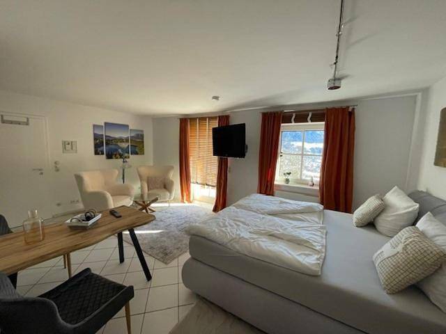 Ferienhaus für 8 Personen, mit Sauna und Balkon sowie Ausblick - 1