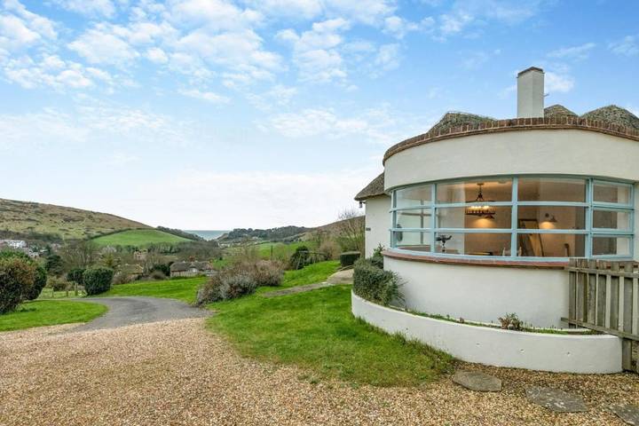 Cottage for 9 people in Lulworth Cove