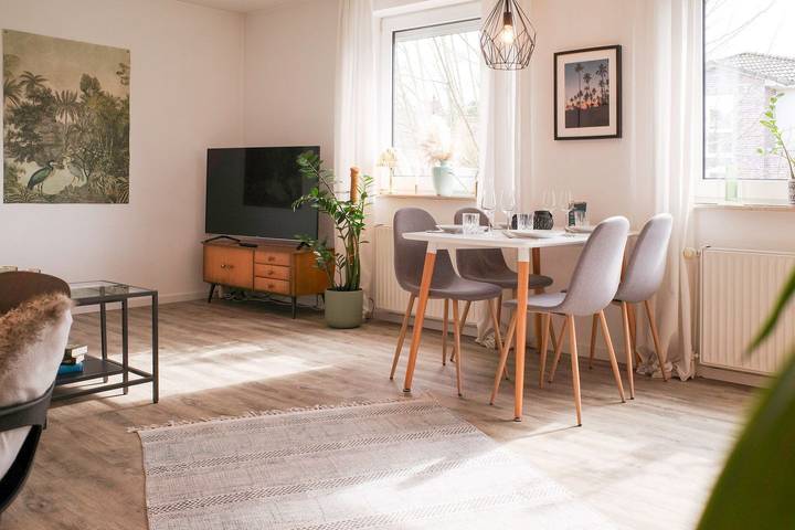 Ferienwohnung für 4 Personen, mit Balkon in Oldenburg - 2