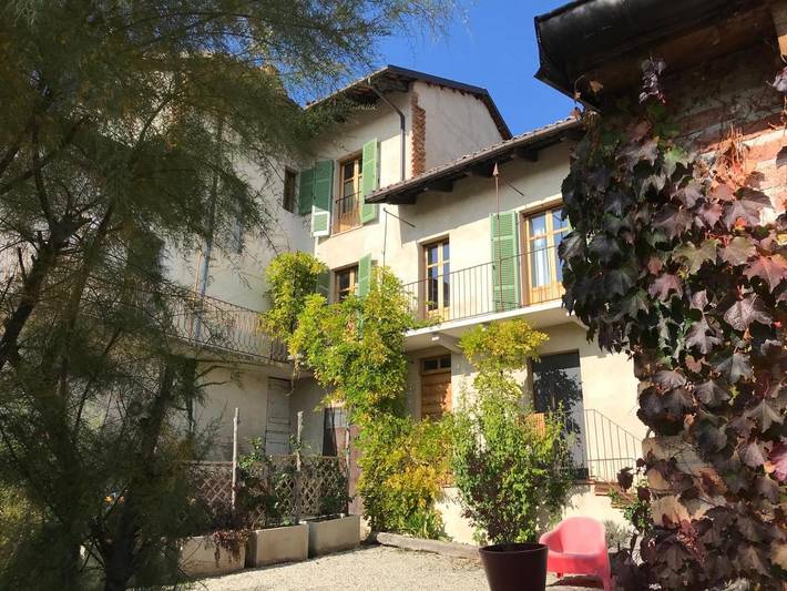 Location de vacances pour 2 personnes, avec balcon et vue à Serralunga d'Alba - 2