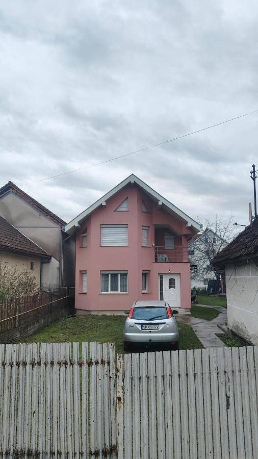 Chambre d’hôte pour 2 personnes, avec terrasse et vue, animaux acceptés