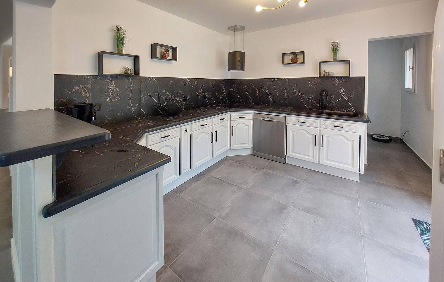 Riverside Retreat con piscina y jardín, aparcamiento, Internet in Lorgues, Region de Draguignan