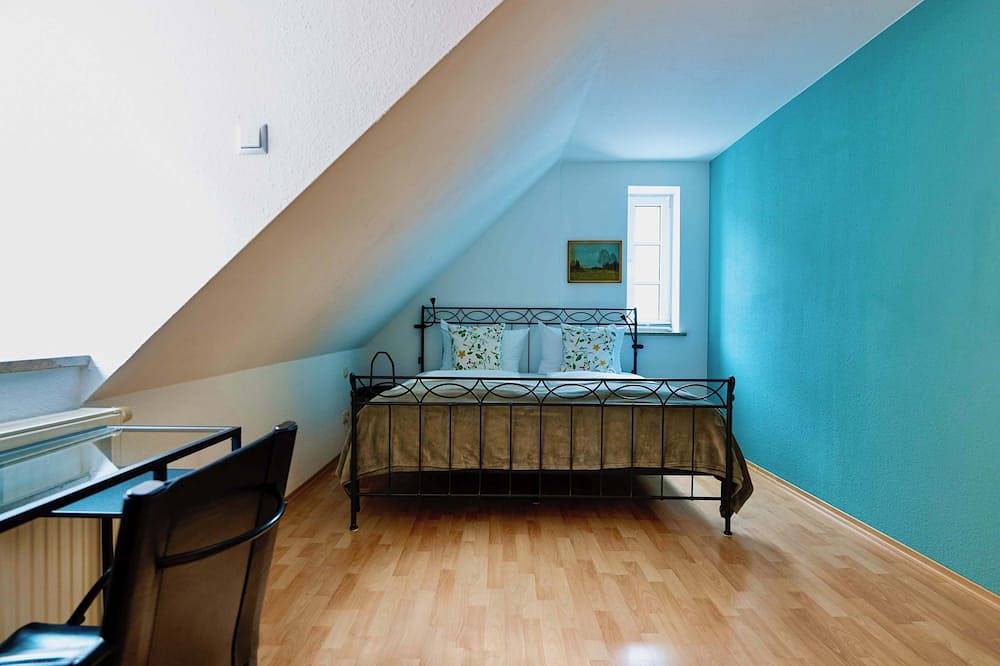 Ganze Wohnung, Altstadt Apartment für 6 Personen mit Stellplatz in Memmingen, Bayerisch Schwaben