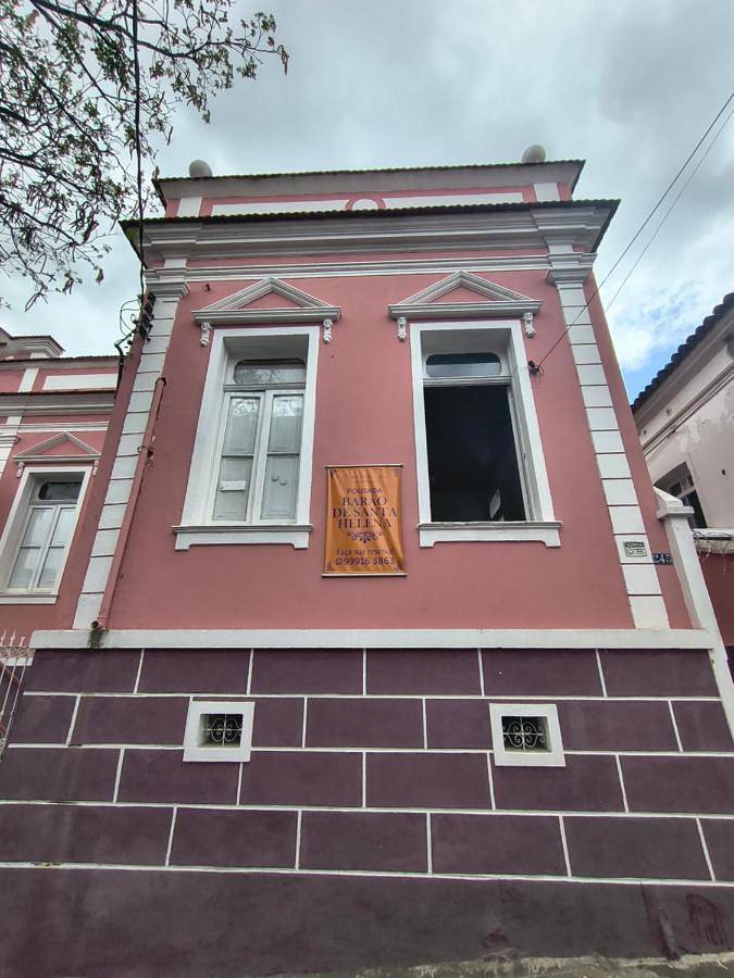 Casas e apartamentos de temporada para 4 pessoas, com balcão em Juiz de Fora
