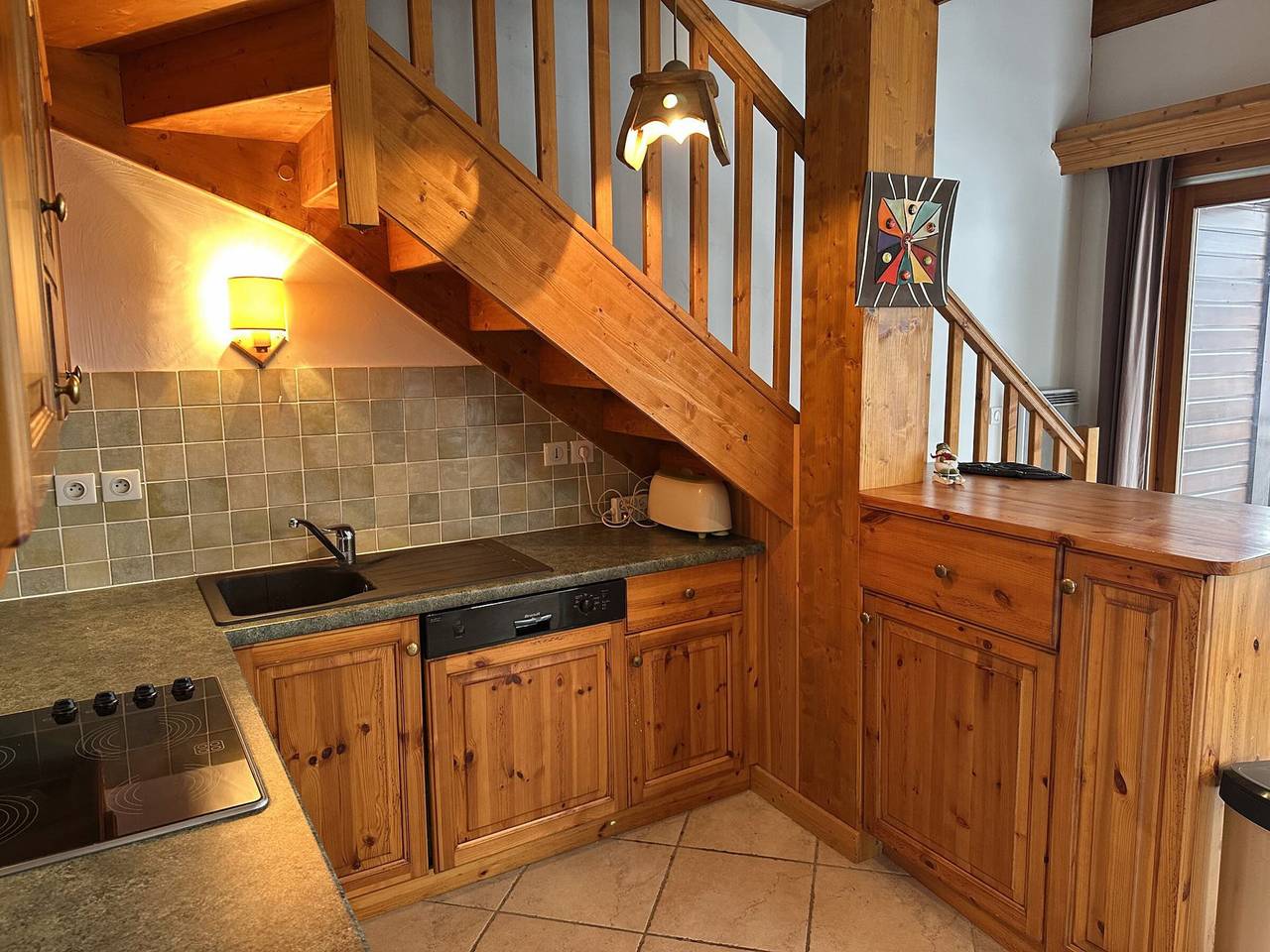 Ganze Wohnung, 5-Zimmer-Familien-Duplex, 8 Pers, 400m zu Geschäften in Pralognan-la-Vanoise, Nationalpark Vanoise