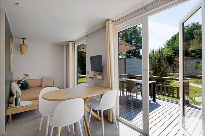 Camping für 4 Personen, mit Balkon/Terrasse und Terrasse in Friesland - 2