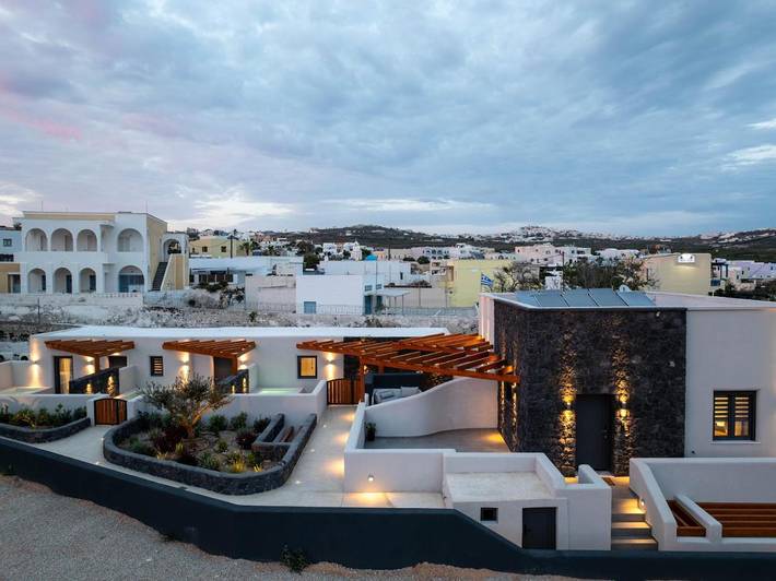 Location de vacances pour 2 personnes, avec jardin ainsi que jacuzzi et piscine à Megalochori - 3