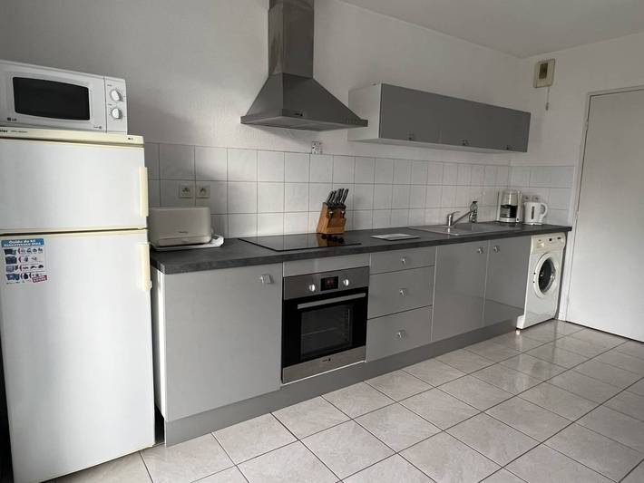 Appartement entier, T2 bis lumineux avec terrasse, Cambo-les-Bains in Cambo-les-Bains, Région de Bayonne