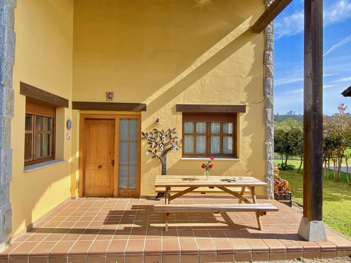 Casa rural para 7 personas, con vistas y jardín, Se admiten mascotas en Llanes - 2