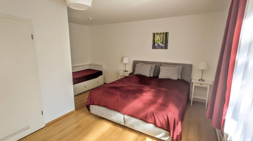 Ferienwohnung für 4 Personen, mit Balkon und Garten in Thüringen
