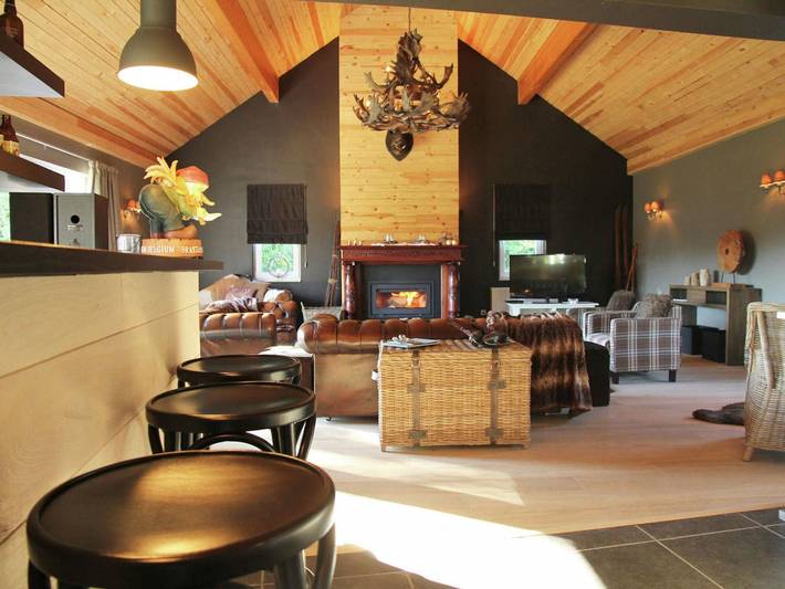 Villa für 18 Personen mit Garten in Wibrin, Houffalize