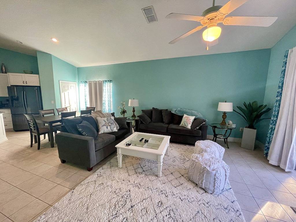 Davenport Disney-Area Home ~ Private Pool & Hot Tub ~ Quiet Retreat in Davenport (FL), Zentral Florida