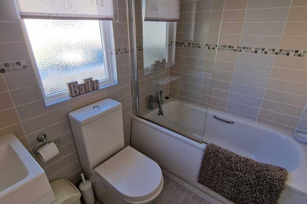 Skydeck Holiday home with fabulous views over Chesil Beach and Portland Harbour in Weymouth, Dorset