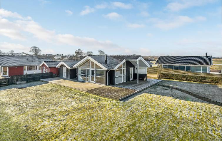 Ferienhaus für 6 Personen mit Terrasse in Høll, Børkop