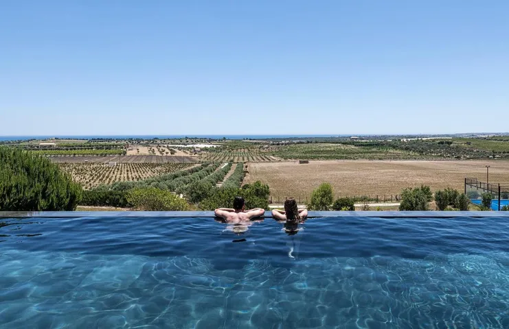 Villa per 12 persone, con piscina e giardino nonché piscina per bambini e panorama - 1