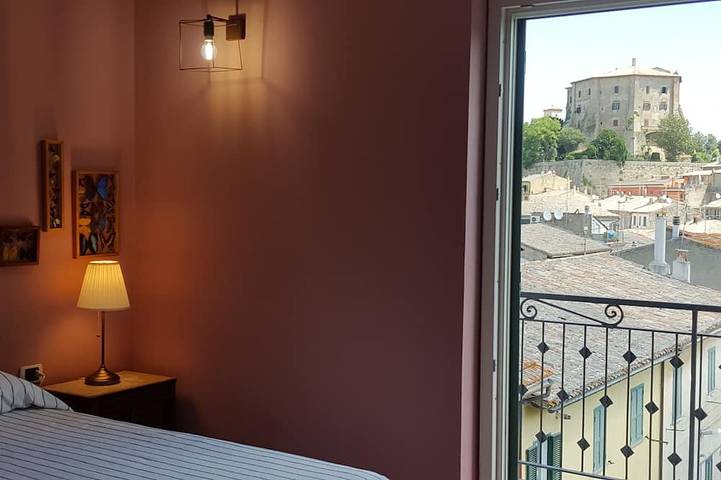 Ferienhaus für 12 Personen, mit Balkon und Garten am Bolsenasee - 2