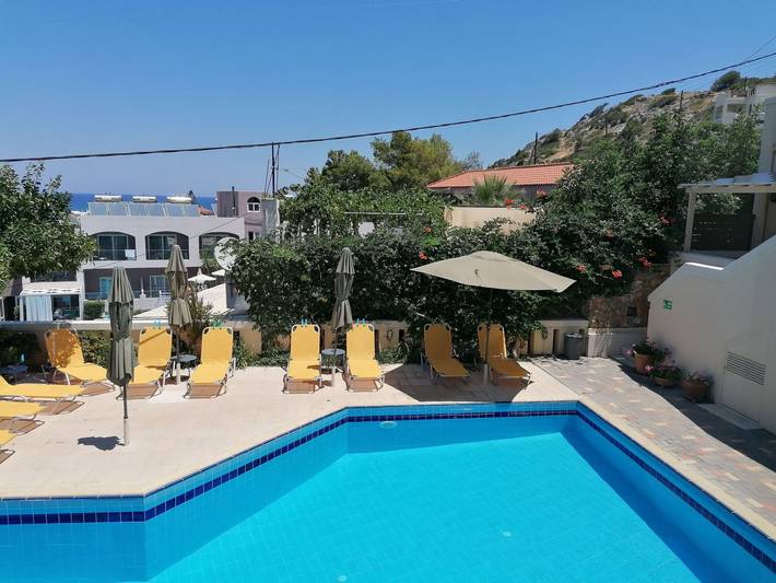 Appartement de vacances pour 4 personnes, avec piscine et jardin