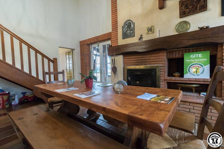 Le Gîte du Pigeonnier in Beaumont-sur-Lèze, Umgebung Toulouse