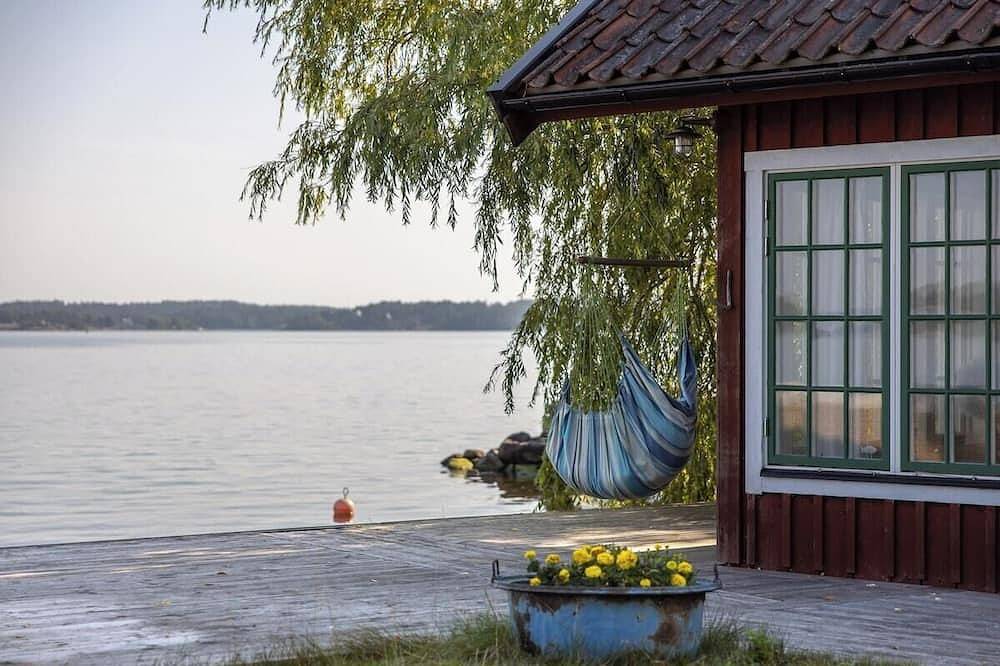 Villa för 12 Personer med balkong in Vaxholm, Stockholms skärgård
