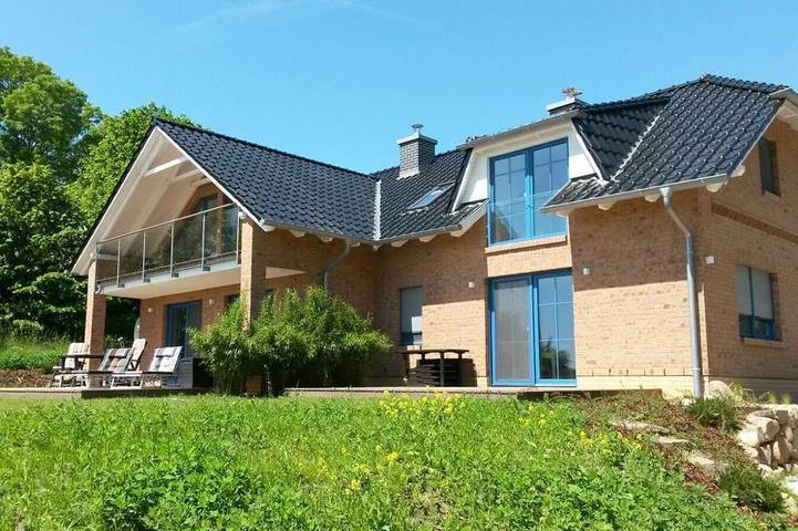 Ferienwohnung für 4 Personen, mit Garten und Terrasse, mit Haustier in Lancken-Granitz