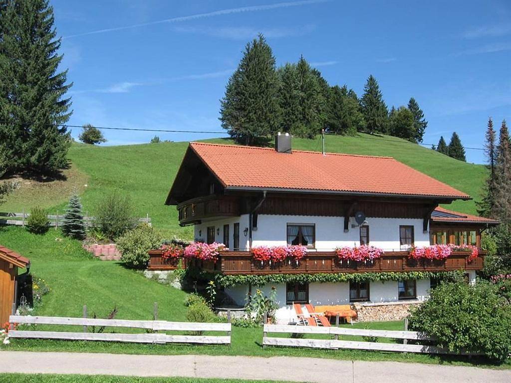Ganze Ferienwohnung, Ferienwohnung Schwarz in Rettenberg, Bayerisch Schwaben