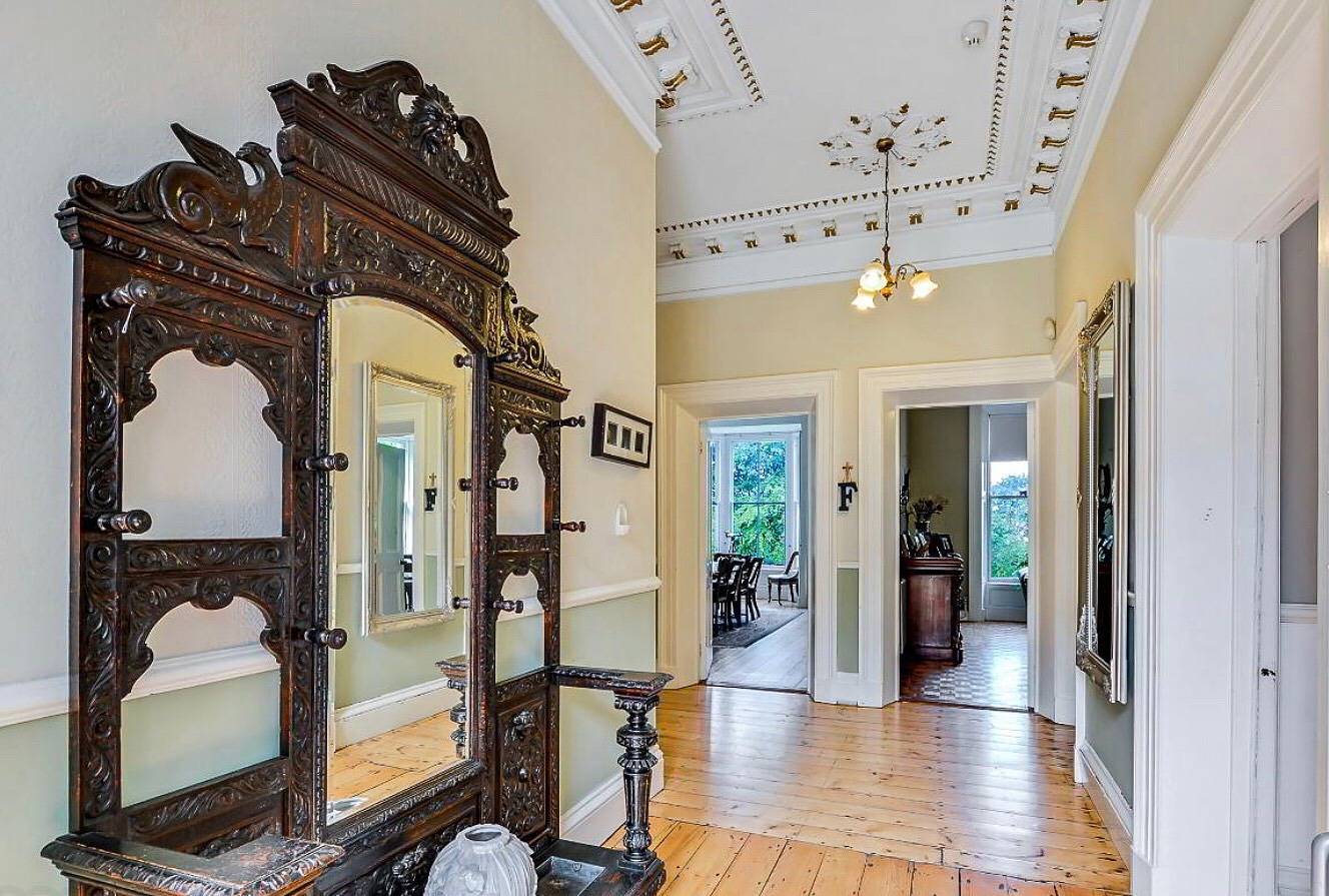 Fabulous 6 Bedroom Victorian Period House in Derry, Comté de Londonderry