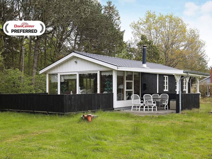 Feriehus for 4 personer, med terrasse, barnevennlig i Nordjylland