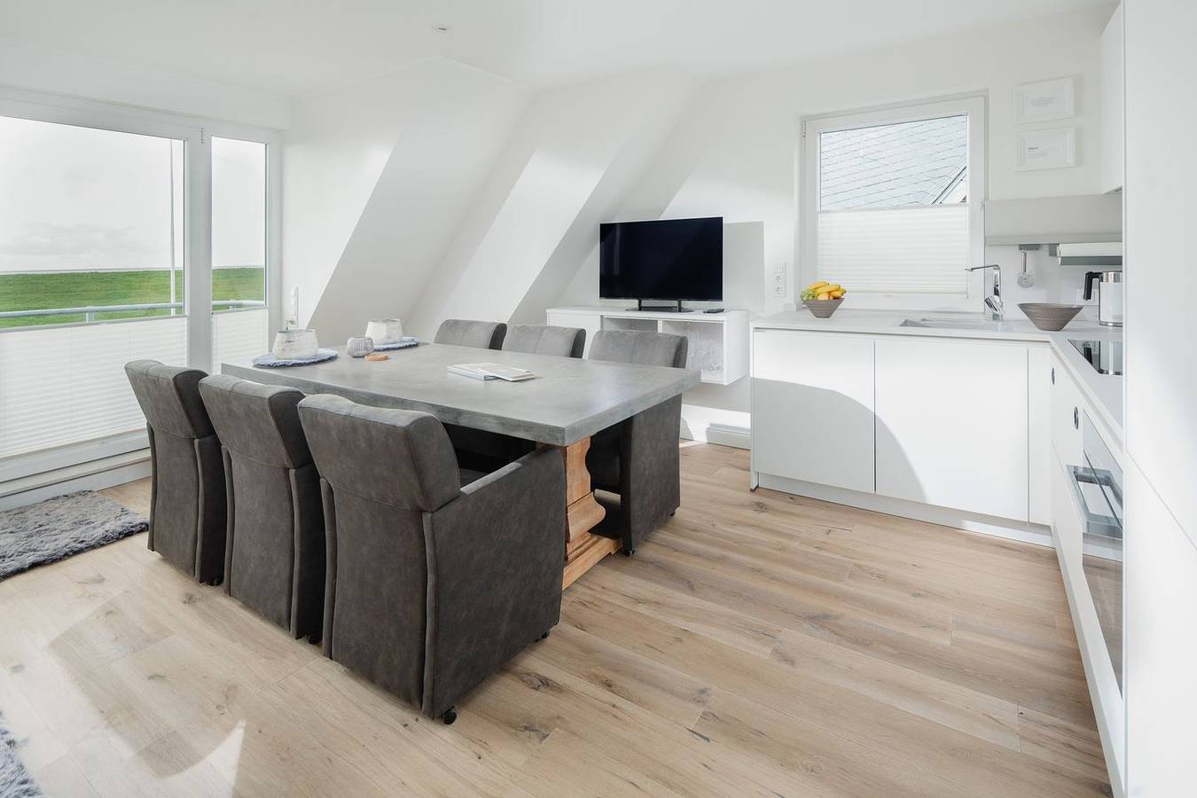 Entire apartment, 2022 komplett neu renovierte 4-Zimmer Ferienwohnung mit Wattblick in Juist