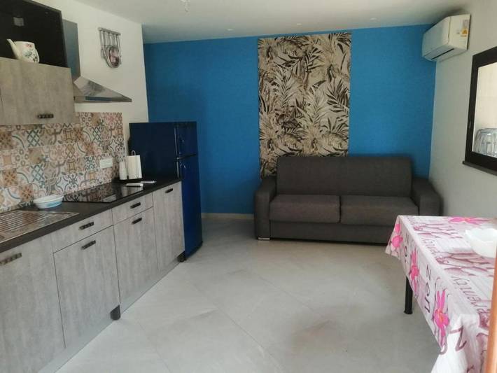 Chambre d’hôte pour 4 personnes, avec jardin ainsi que vue et piscine à Acireale - 3