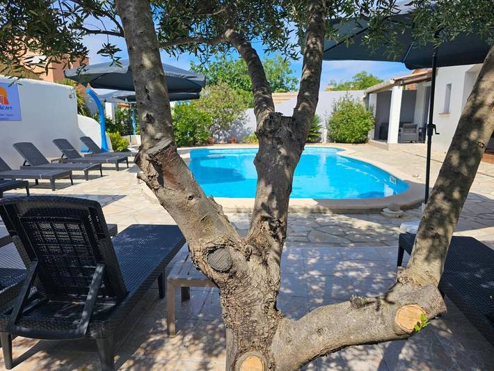 Location de vacances pour 4 personnes, avec piscine et jardin, adapté aux familles à Sigean - 2