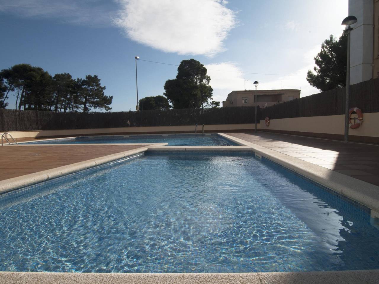 Ganze Wohnung, Spektakuläre Wohnung mit Pool und Parkplatz in L'Escala in l'Escala, Oberampurien