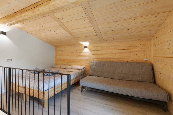 Appartamento intero, Appartamento 'Faunet' con Vista Montagna, Wi-Fi e Aria Condizionata in Bernezzo, Provincia di Cuneo