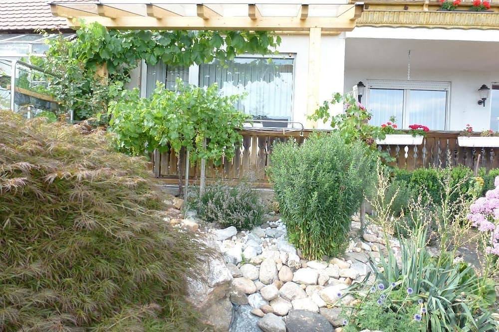 Ganze Wohnung, 29qm große Fewo für 2 Personen mit Balkon und herrlicher Aussicht in Rimbach (Oberpfalz), Ostbayern