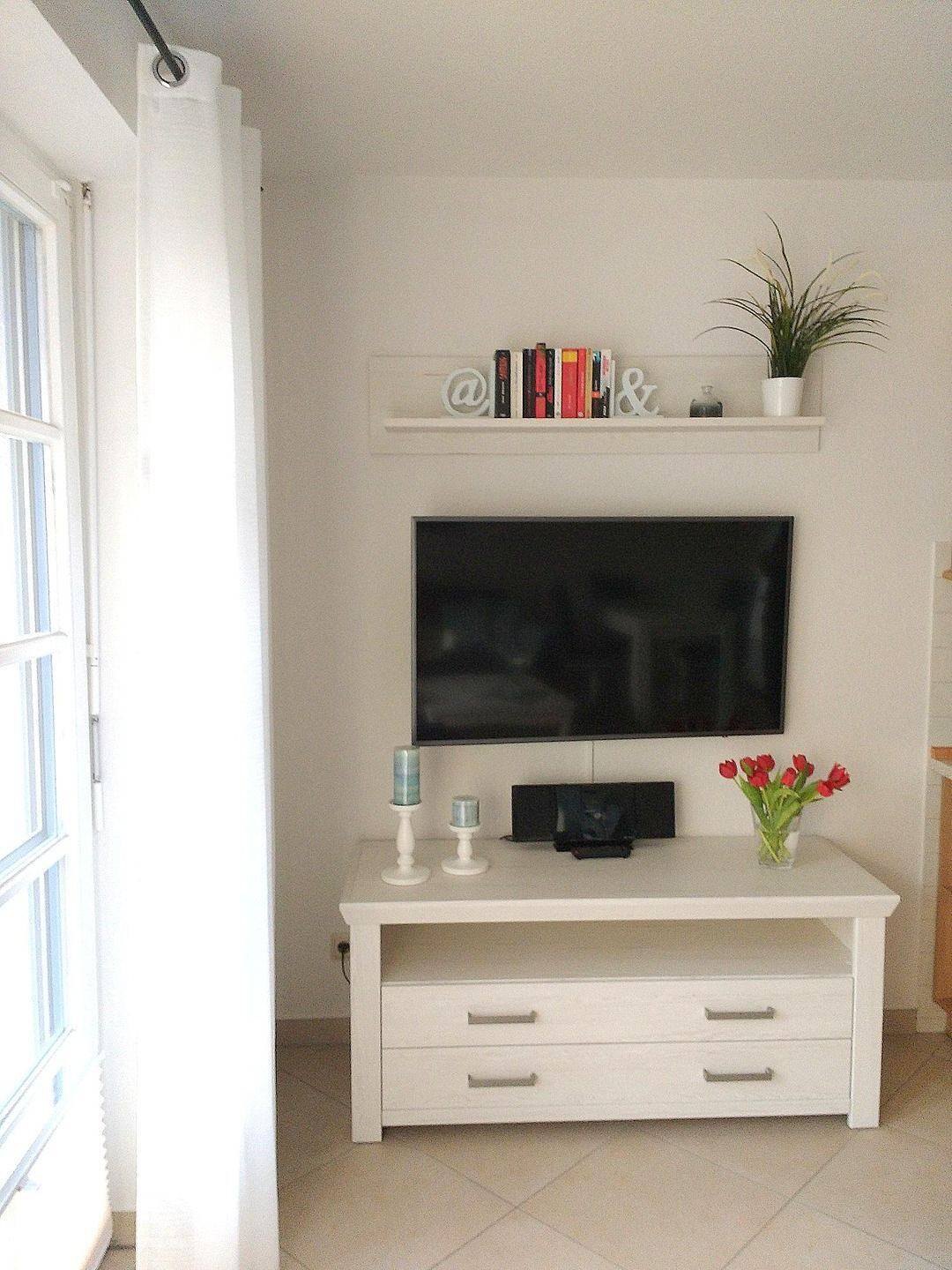 Ganze Wohnung, Freundliche Ferienwohnung im Reetdachhaus in Zingst, Fischland - Darß - Zingst
