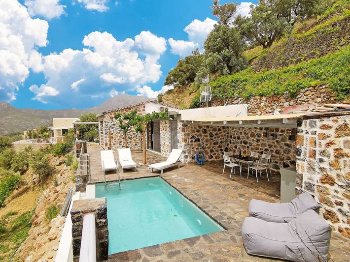 Ferienhaus für 5 Personen, mit Terrasse und Garten sowie Pool in Rethymno und Umgebung