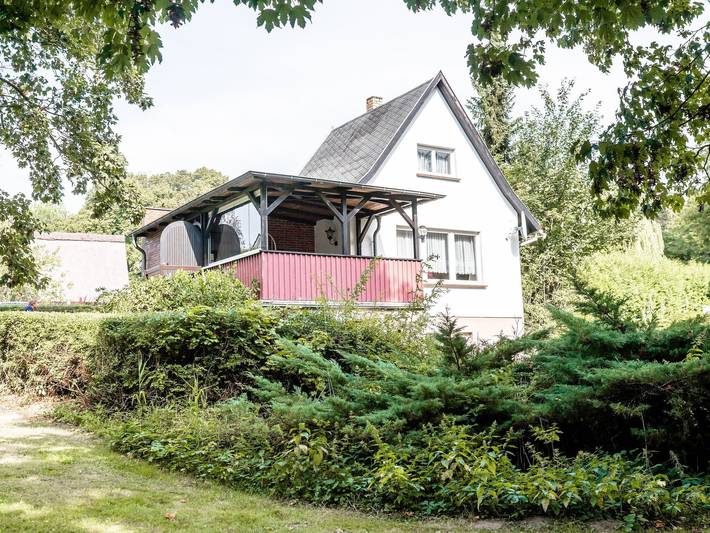 Ferienhaus für 6 Personen, mit Terrasse und Garten