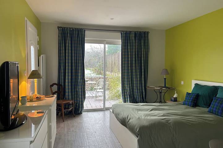 Gîte pour 2 personnes, avec jardin à Gièvres - 2