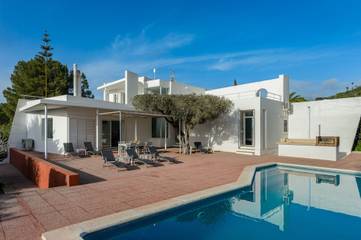 Villa in Santa Eulària des Riu, Ibiza Osten für 8 