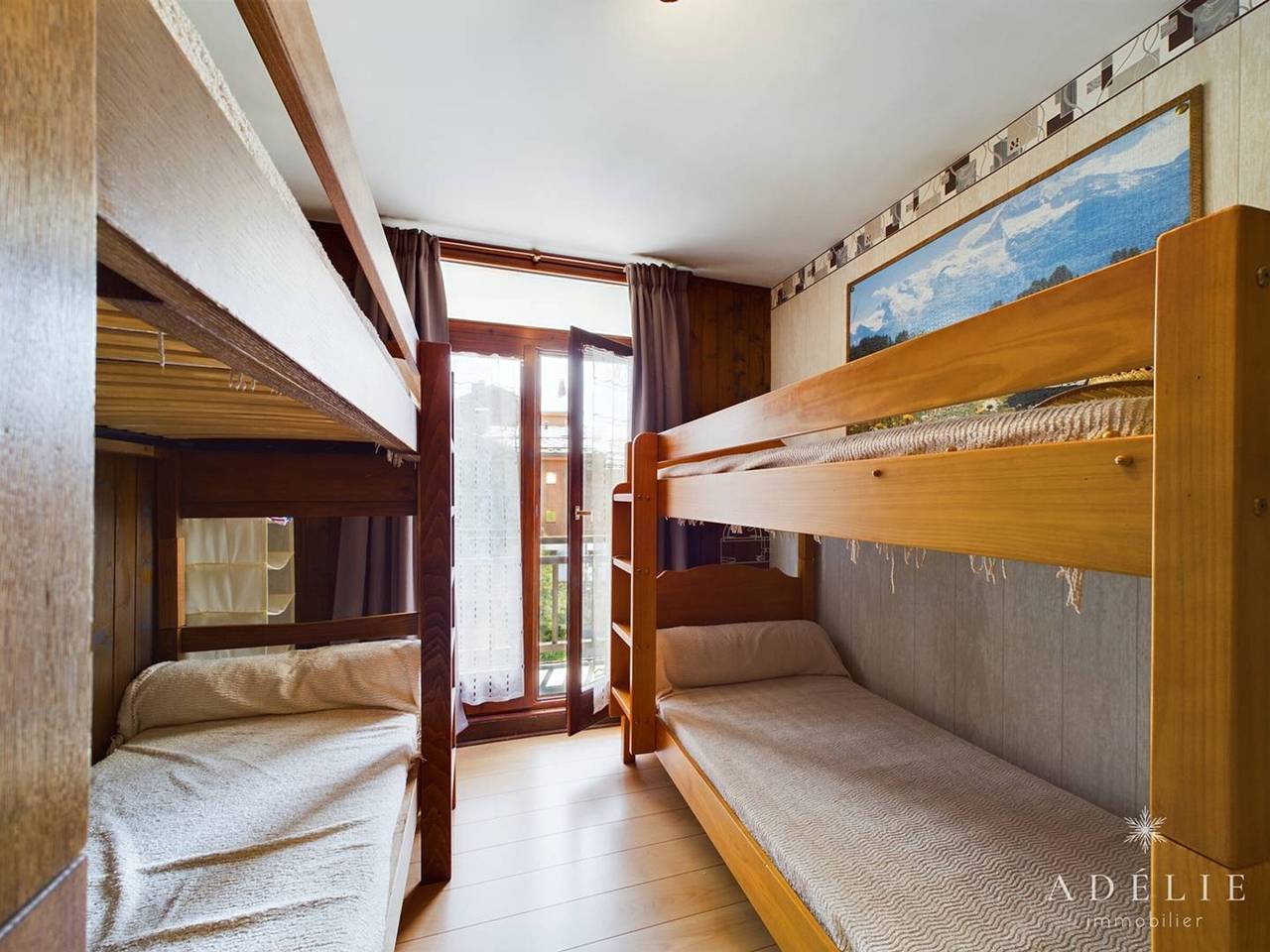 Entire apartment, 2-room apartment, 4 pers, center La Rosière, Wifi, parking in La Rosière, Montvalezan