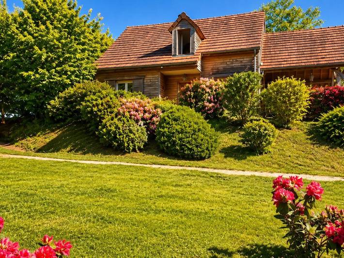 Modernes Chalet im Morvan, ideal für Familien und Freunde in Marigny-l'Église, Naturpark Morvan