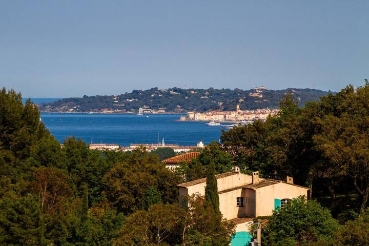 Chambre d’hôte pour 2 personnes, avec jardin et vue à Grimaud - 3