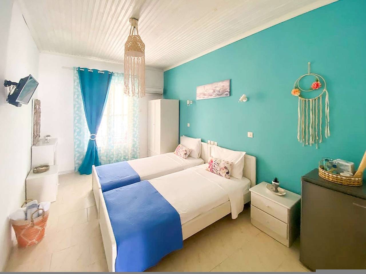 Hel leilighet, Alonnisos Beachfront Nest - Cozy Summer Getaway in Patitíri, Alonissos