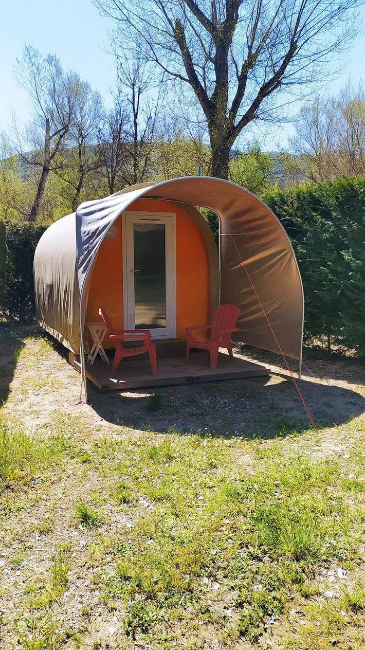 Tente pour 2 personnes, avec bassin pour enfant et piscine dans les Alpes-de-Haute-Provence - 4