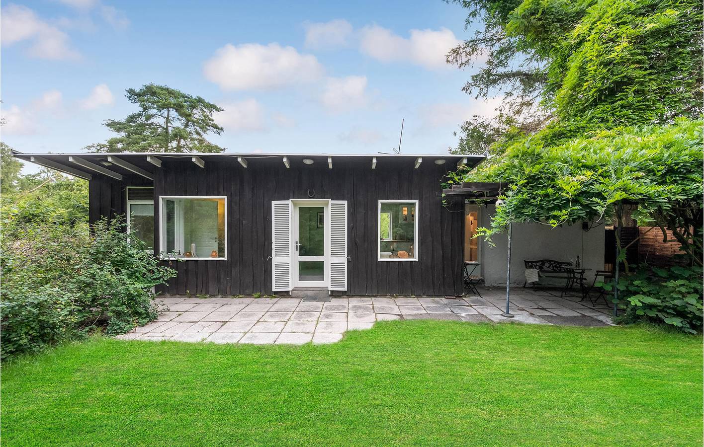 Feriehus for 4 personer med terrasse in Tisvilde, Kattegat
