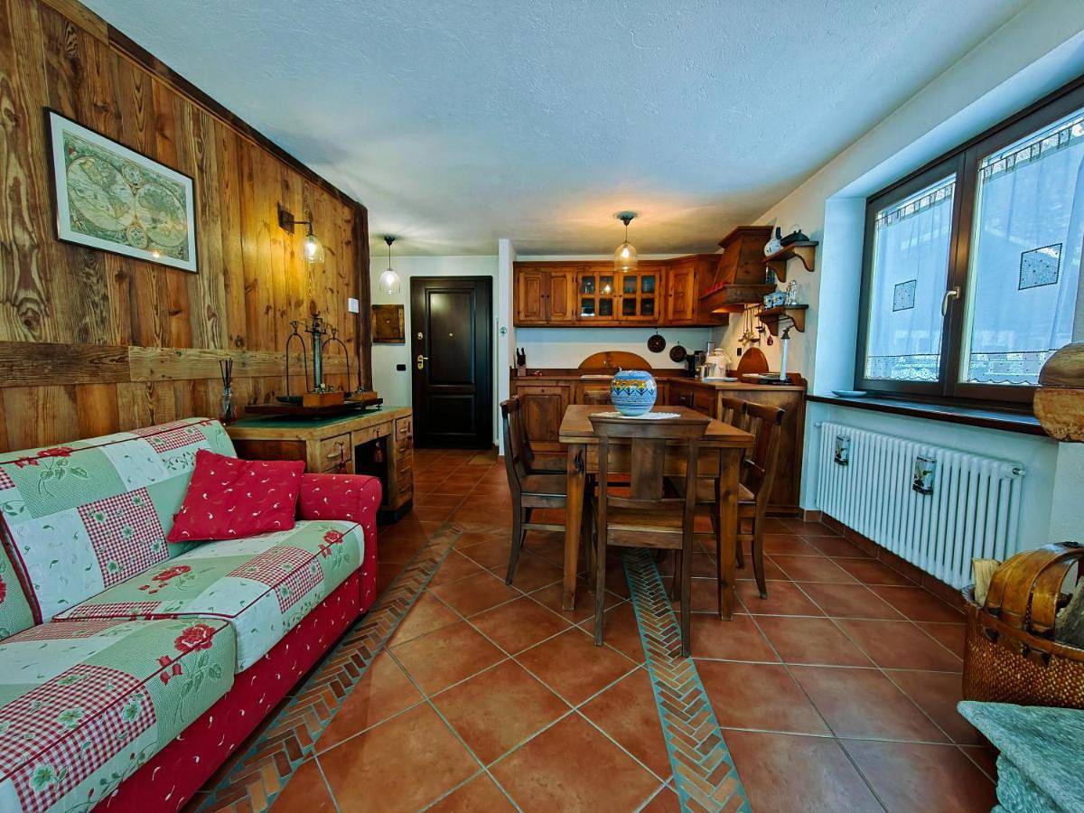 Appartement entier, Champoluc Apartment in Champoluc, Ayas