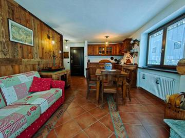 Gîte pour 4 personnes, avec jardin et vue, animaux acceptés à Ayas
