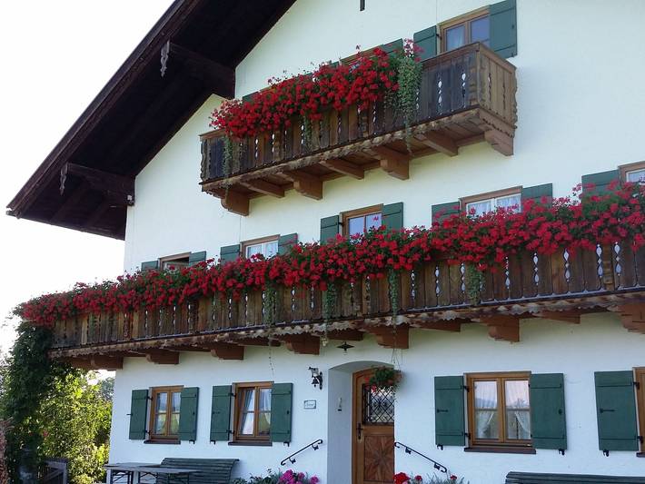 Ferienhaus für 4 Personen, mit Balkon und Balkon/Terrasse sowie Garten in Wackersberg
