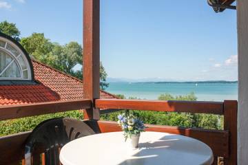 Ferienwohnung für 4 Personen in Chieming, Bayerische Alpen, Bild 1