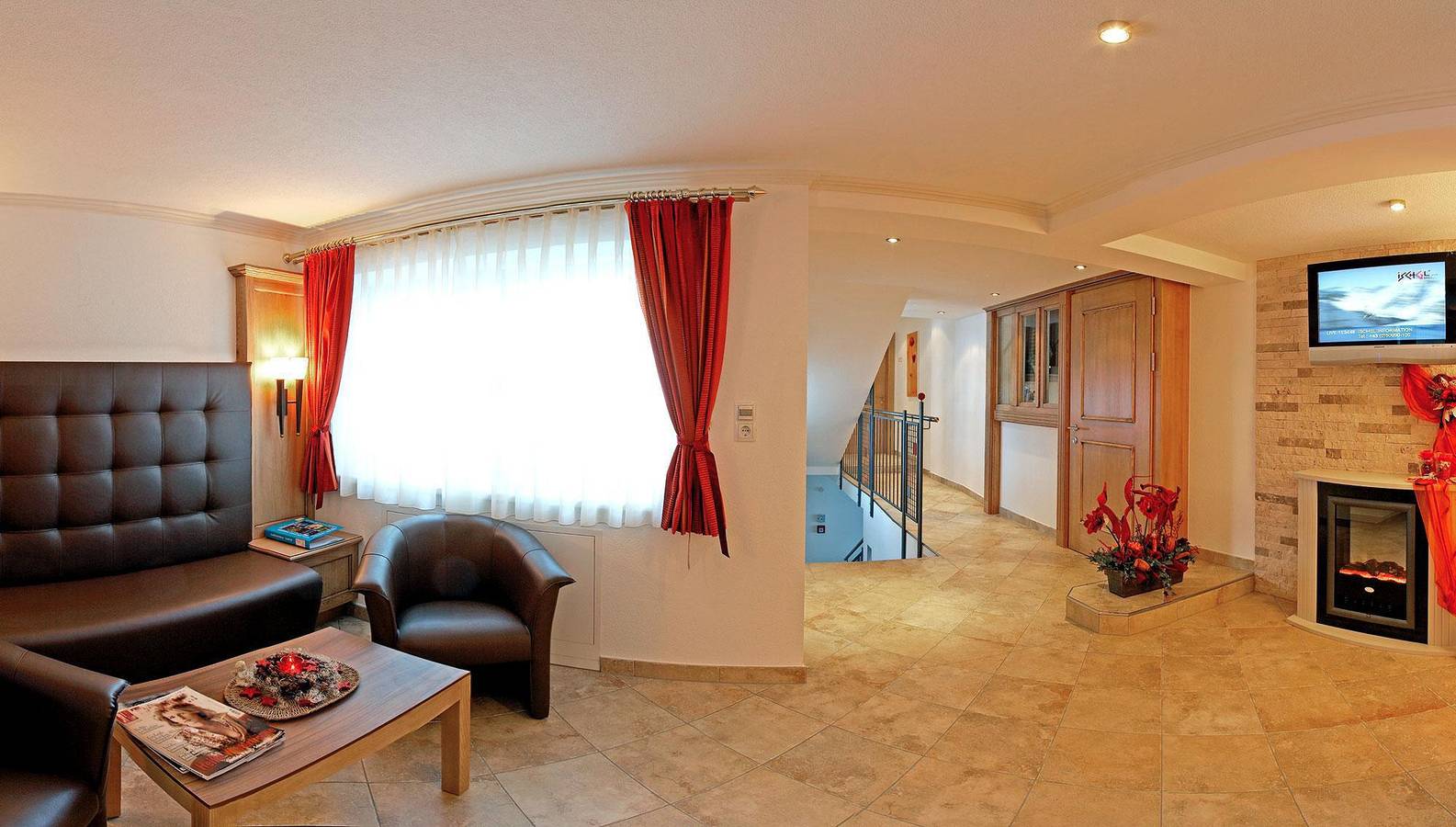 Ganze Ferienwohnung, "Top 3" / Wohn-Schlafraum/Dusche, Wc in Ischgl, Verwall